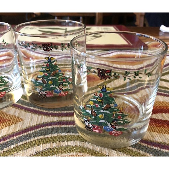 Four Christmas Tree 12 OZ Double Old Fashioned Beverage Glasses - Picture 2 of 3